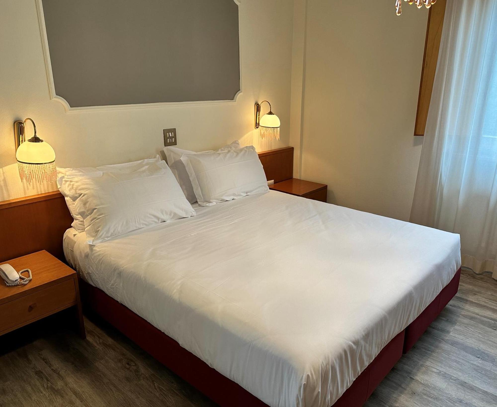 Hotel Park Ge.Al. 치타디카스텔로 외부 사진