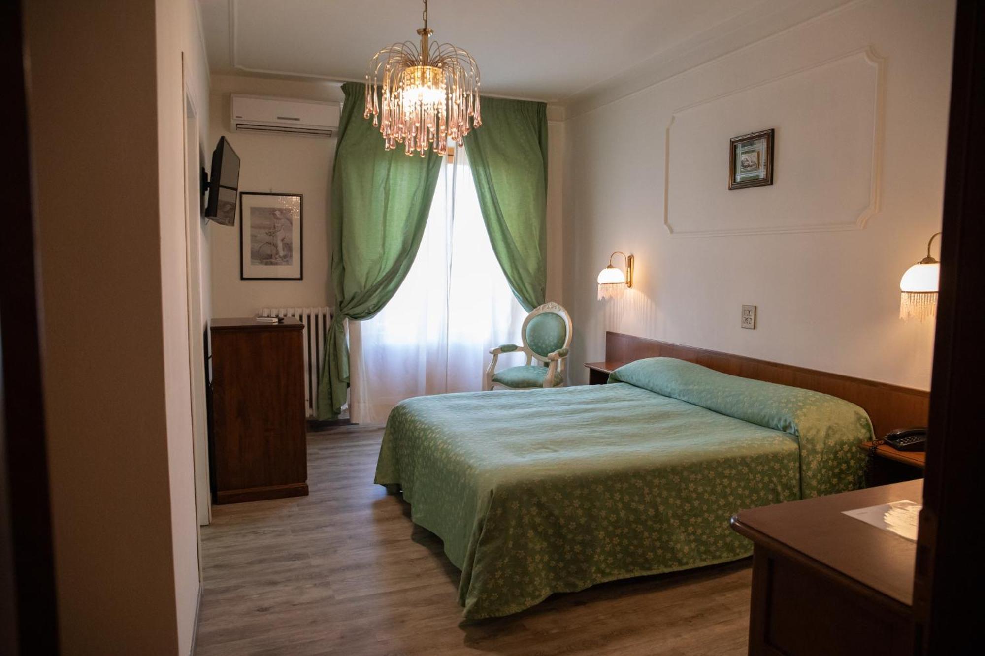 Hotel Park Ge.Al. 치타디카스텔로 외부 사진